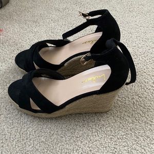 Lulu’s Womens Espadrille Wedges - Size 5.5!
